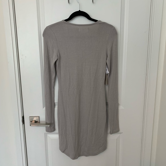 TNA “Strait” long sleeve dress - Picture 2 of 3